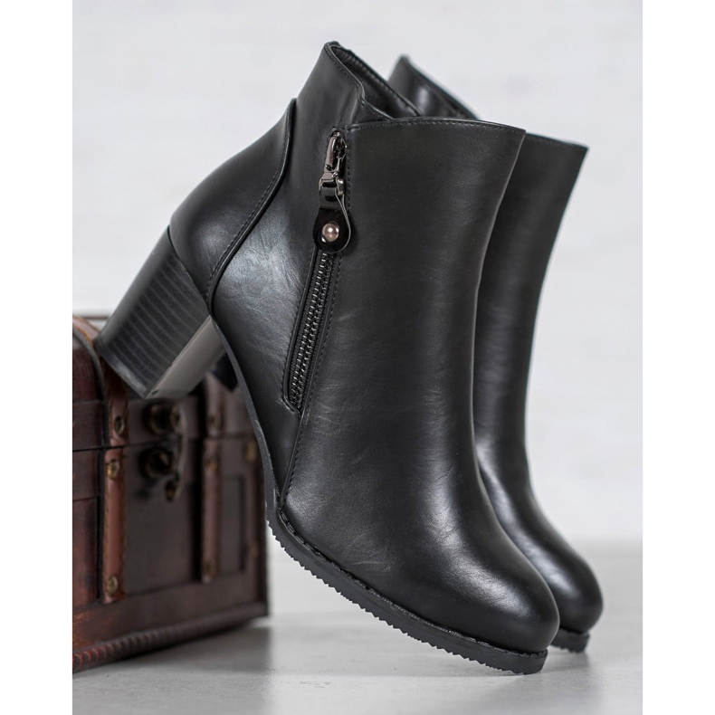 J. Star Lämpimät saappaat postissa musta 1