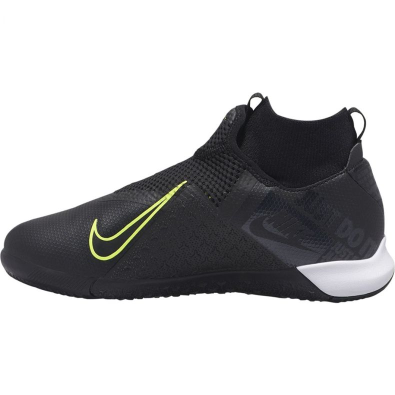 Nike Phantom Vsn Academy Df Ic Jr AO3290 007 jalkapallokengät musta musta 1