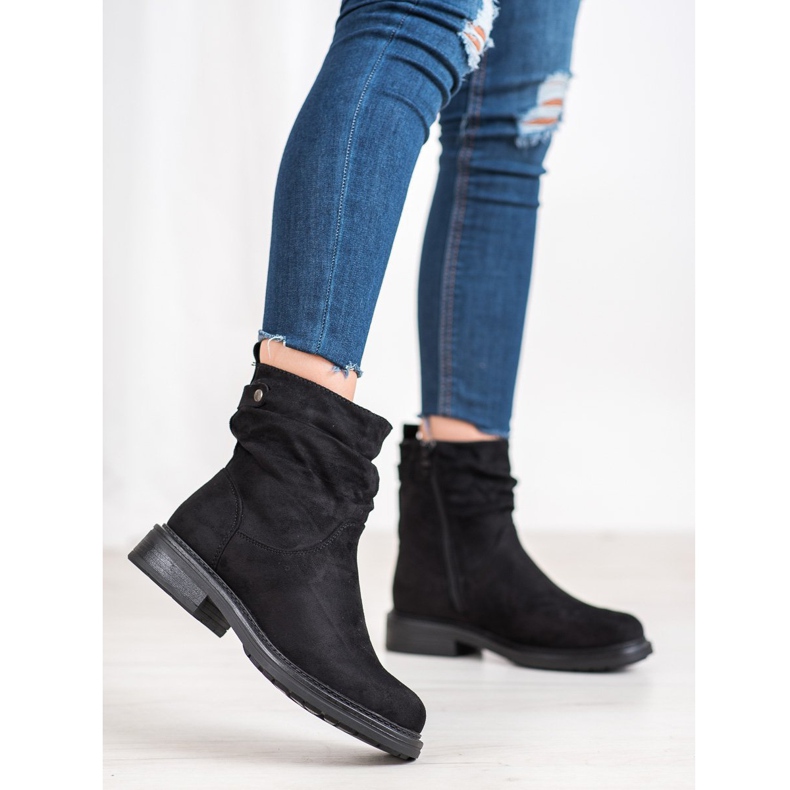 J. Star Mustia työntekijöitä musta 1