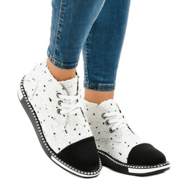 Valkoiset nauhakengät TS1811 valkoinen 2