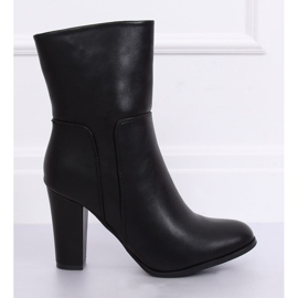 Mustat korkokengät 1345 Musta 2