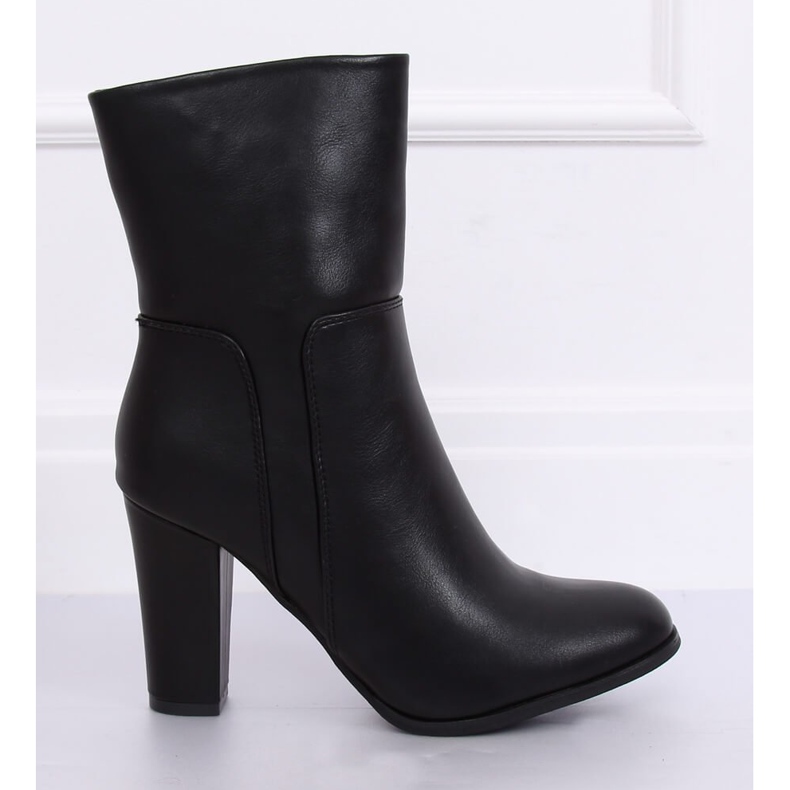 Mustat korkokengät 1345 Musta 2