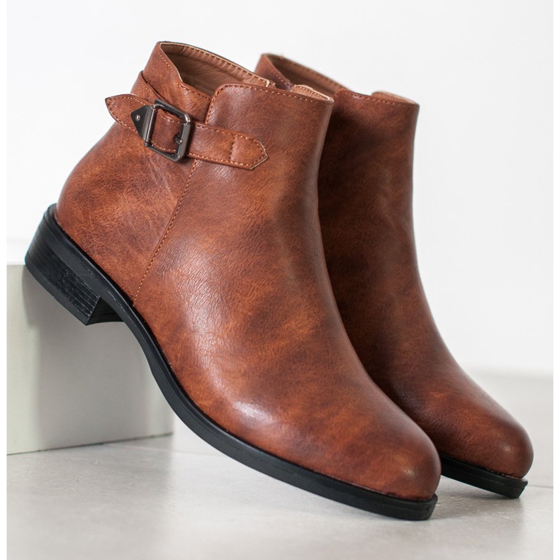 Small Swan Klassiset matalat saappaat ruskea 1