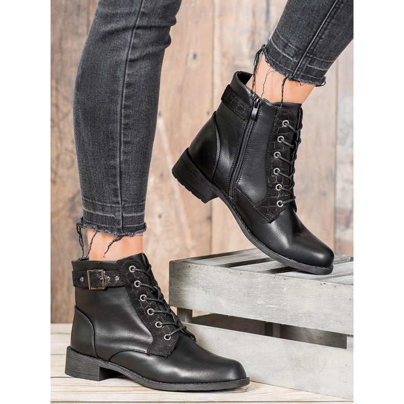 Small Swan Klassiset nauhakengät musta 2