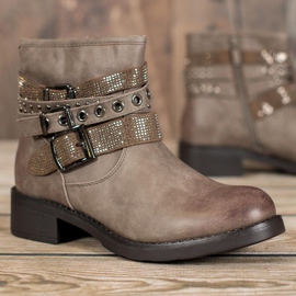 SDS Muodikkaita työntekijöitä ruskea 1