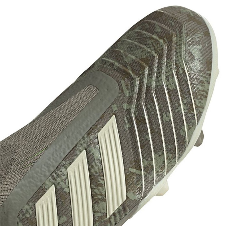 Adidas Jr Predator 19+ Fg M EF8213 jalkapallokengät harmaa harmaa 2