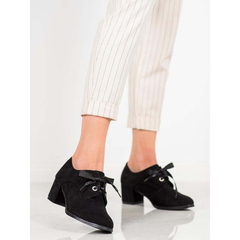 SHELOVET Sidotut pumput pilariin musta 2