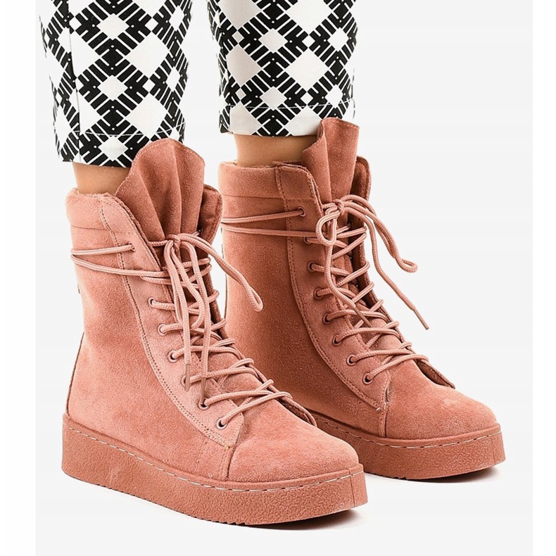 Vaaleanpunaiset mokkanahkaiset saappaat 7-3727B vaaleanpunainen 1