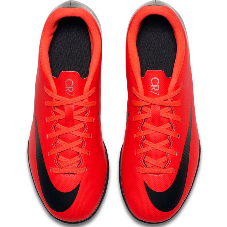 Nike Mercurial Vapor X 12 Club Gs CR7 Tf Jr AJ3106 600 jalkapallokengät monivärinen punainen 2