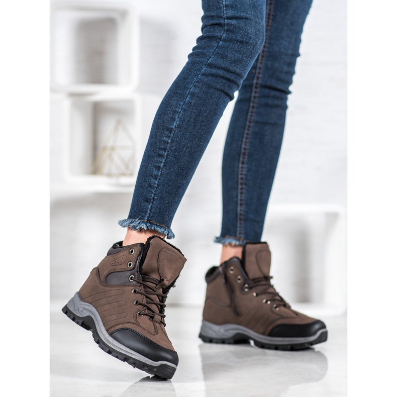 SHELOVET Eristetyt urheilulaitteet ruskea musta 1