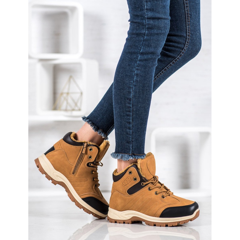 SHELOVET Eristetyt urheilulaitteet ruskea 1