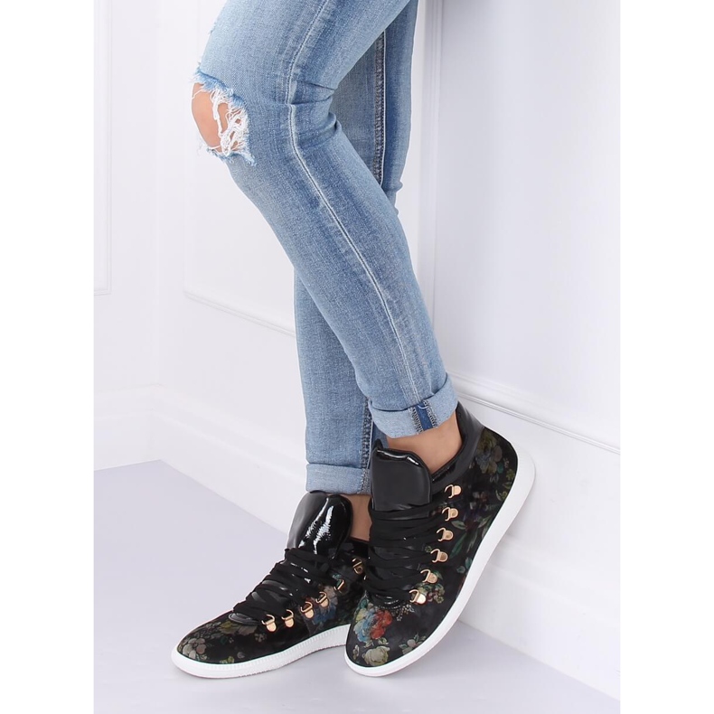 Samettiset lenkkarit K1834206 Flores musta monivärinen 2