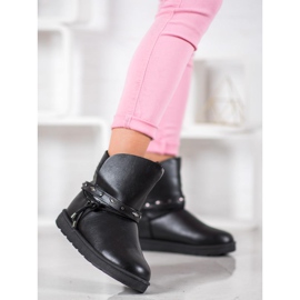 SHELOVET Mukluki Eco -nahkaa musta 2