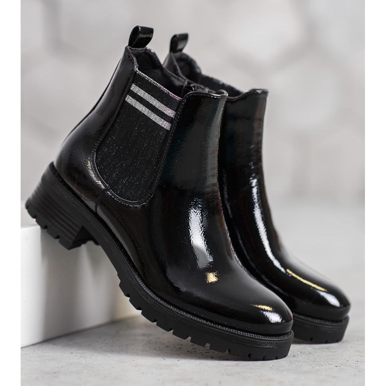 SHELOVET Urheilutossut alustalla musta 2