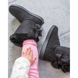 Korkea Mukluki jousilla musta 2