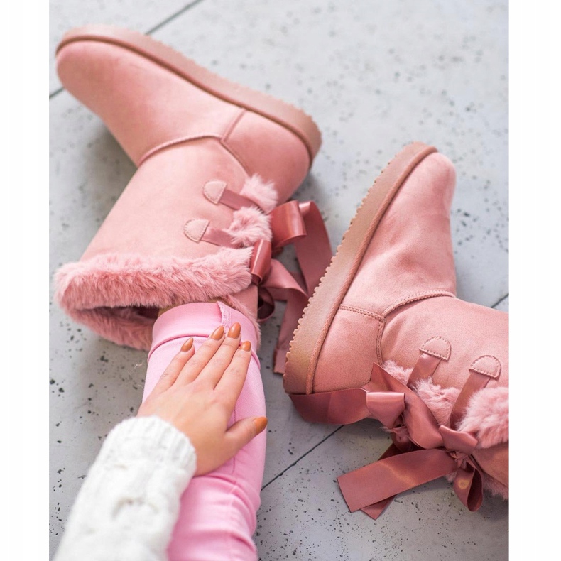 Korkea Mukluki jousilla vaaleanpunainen 2