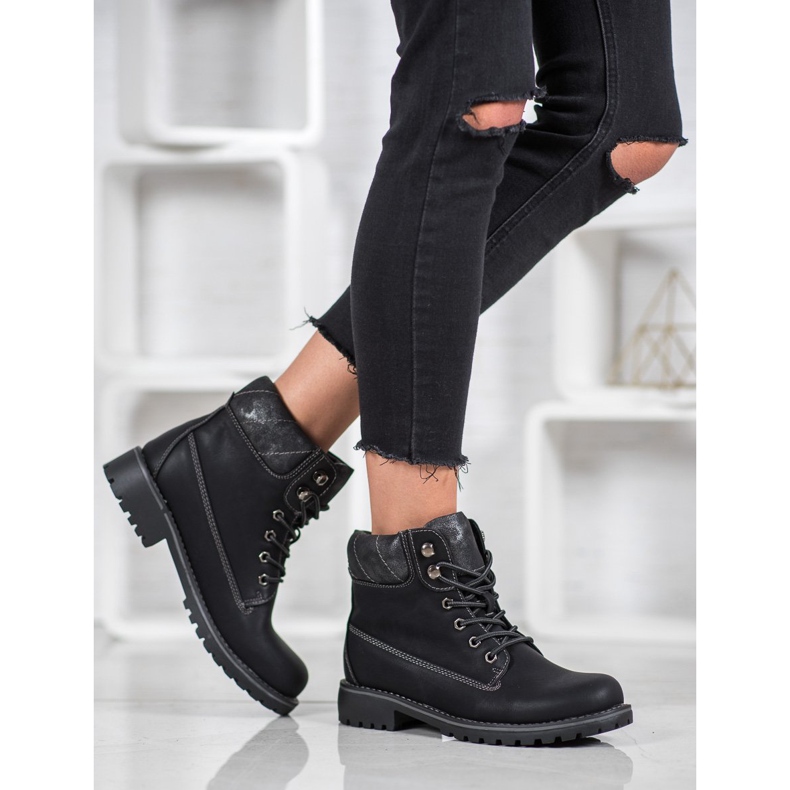 SDS Black Trappers musta 1