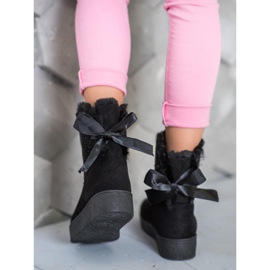 SHELOVET Mukluki kristallien kanssa musta 1