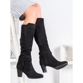 Queen Vivi Mokkanahkaiset hapsut musta 1