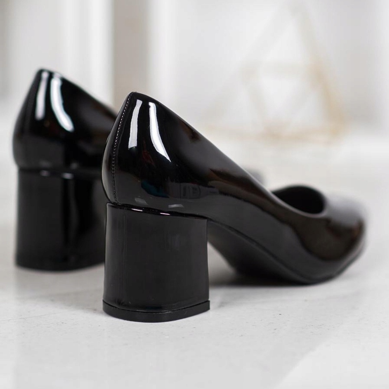 Klassiset VINCEZA -pumput musta 2