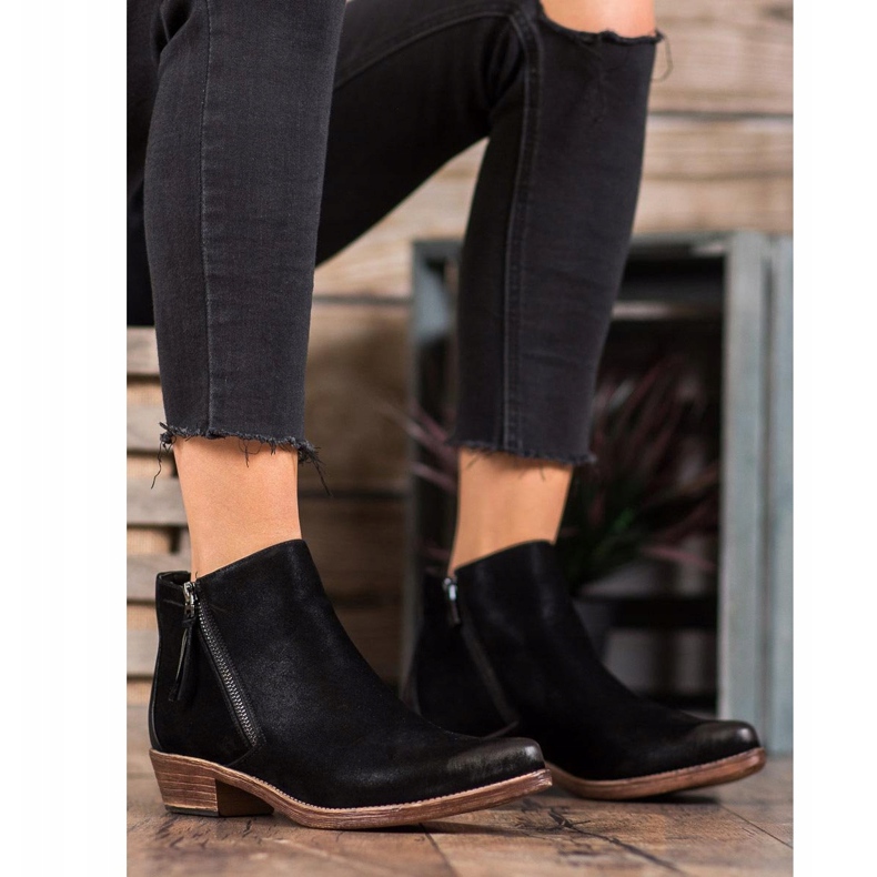 Kylie Lehmätytöt liukusäätimessä musta 2