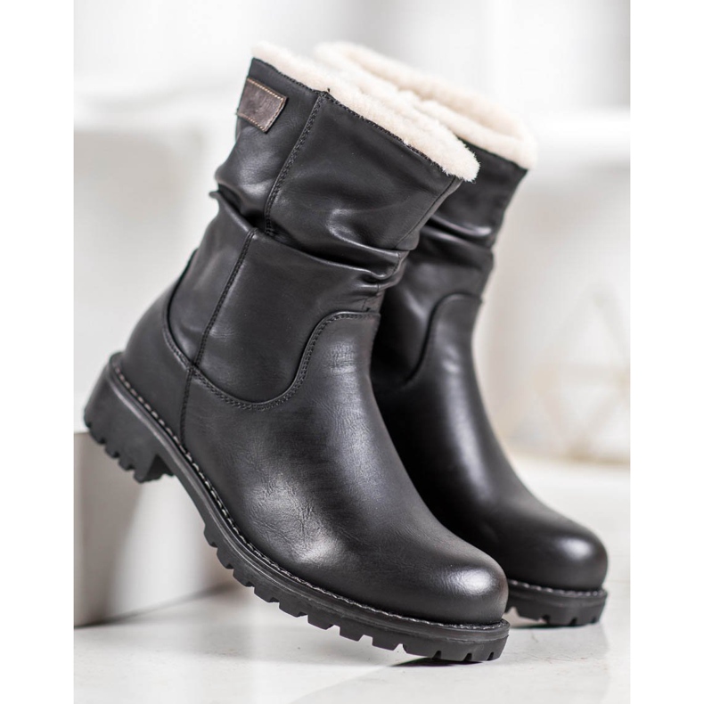 SHELOVET Työntekijät rullakengillä musta 2