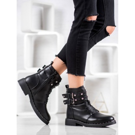 SDS Työntekijät, joilla on kuutiometriä musta 1