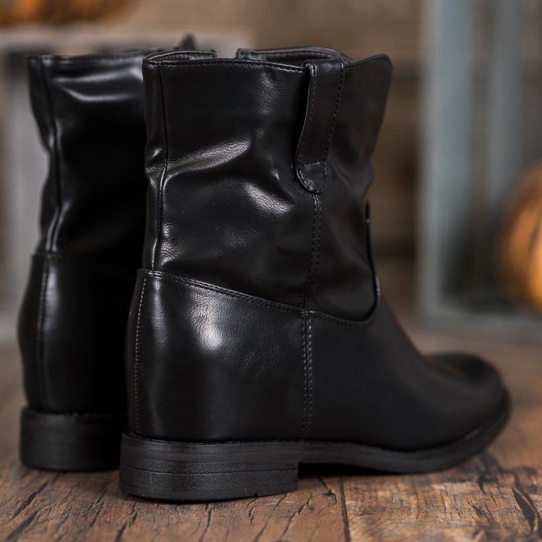 Ideal Shoes Cowboy -saappaat Eco -nahalla musta 1