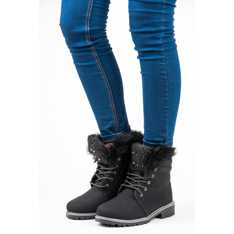 Nauhanauhat turkista musta 2