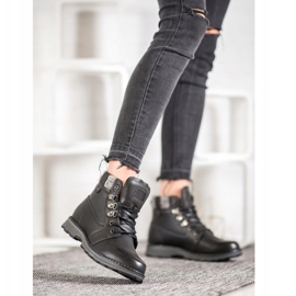 Weide Black Trappers musta 1