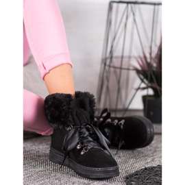 Queen Vivi Nauhakenkä turkis musta 1