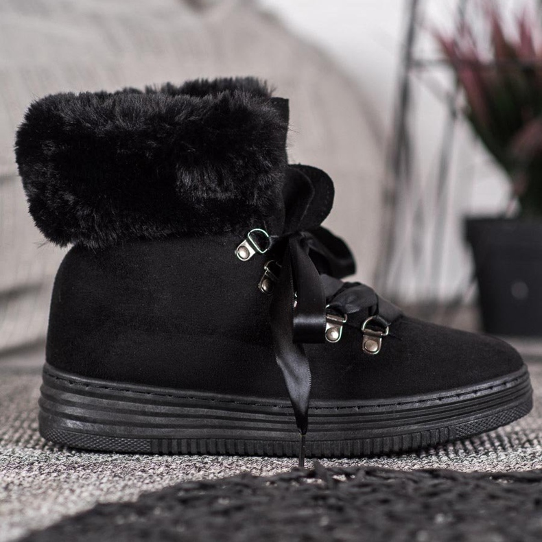 Queen Vivi Nauhakenkä turkis musta 2