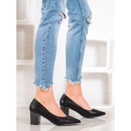 Goodin Muodikkaat pumput musta 1