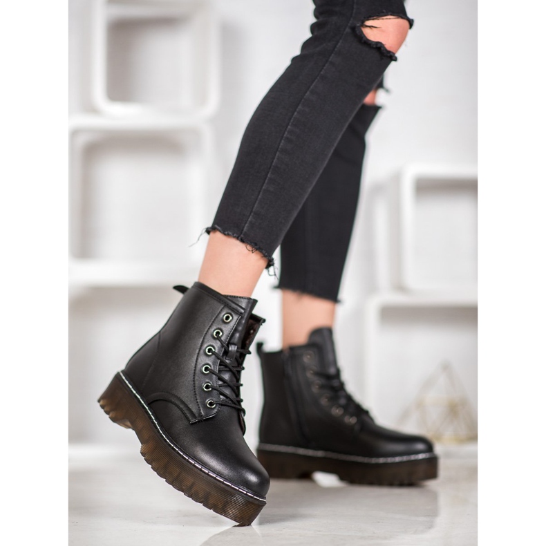 Kylie Muoti Trappers musta keltainen 1