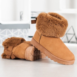 SHELOVET Mukluki turkisten kanssa ruskea 1