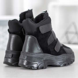 Bona Mustat muotisaappaat 1