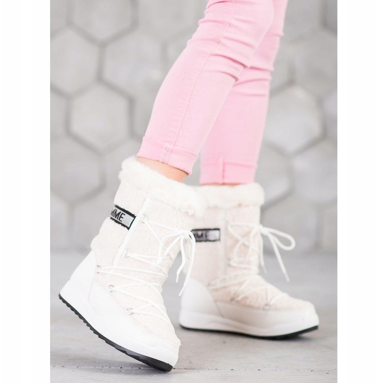 Small Swan Muodikkaat nauhoitetut lumisaappaat valkoinen 2