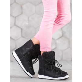 Small Swan Talvikengät lampaannahkaa musta 1