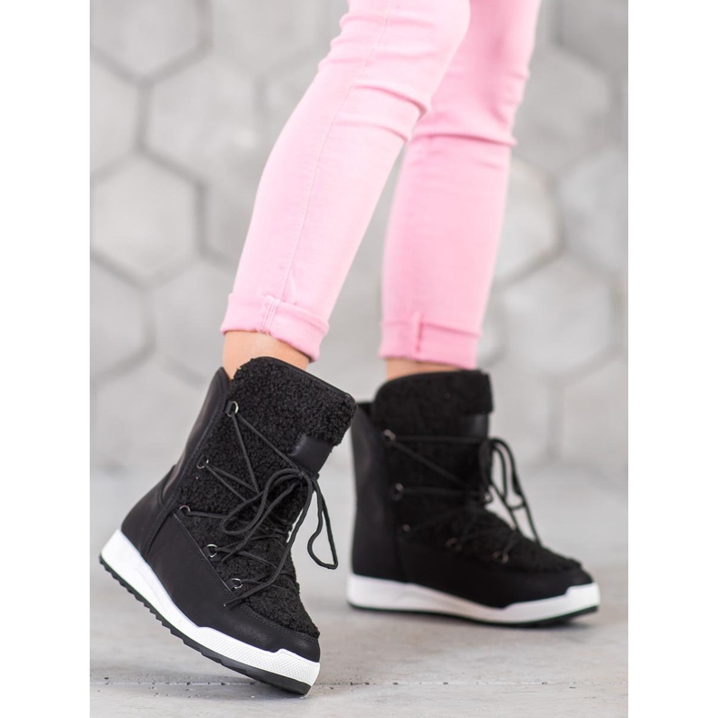 Small Swan Talvikengät lampaannahkaa musta 2