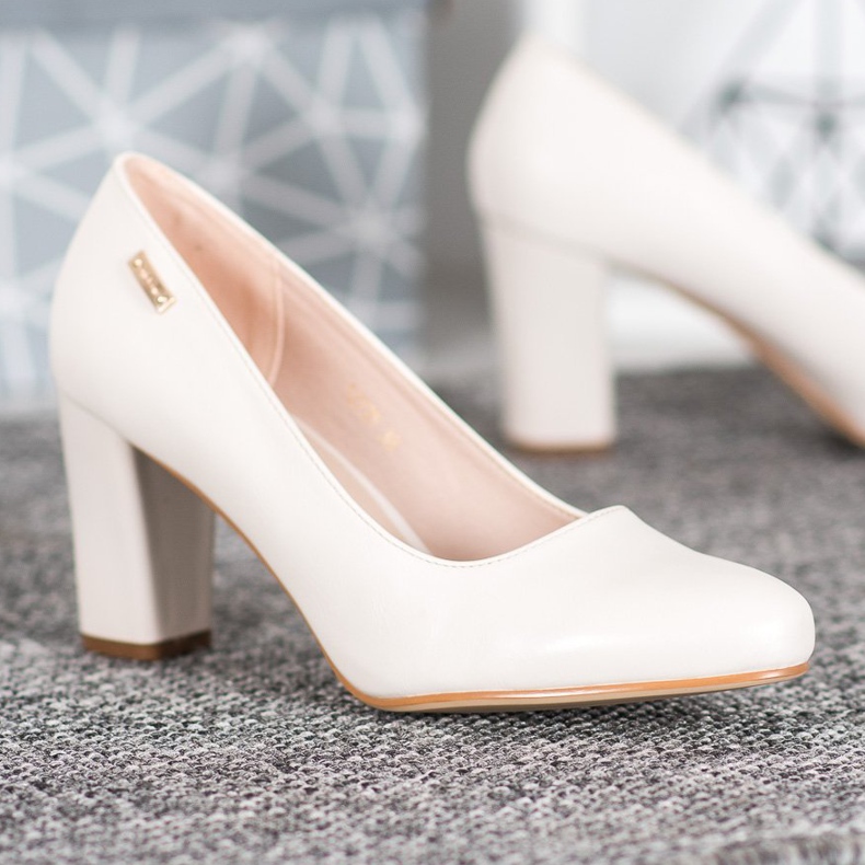 Sergio Leone Mukavat pumput pylväässä ruskea 1