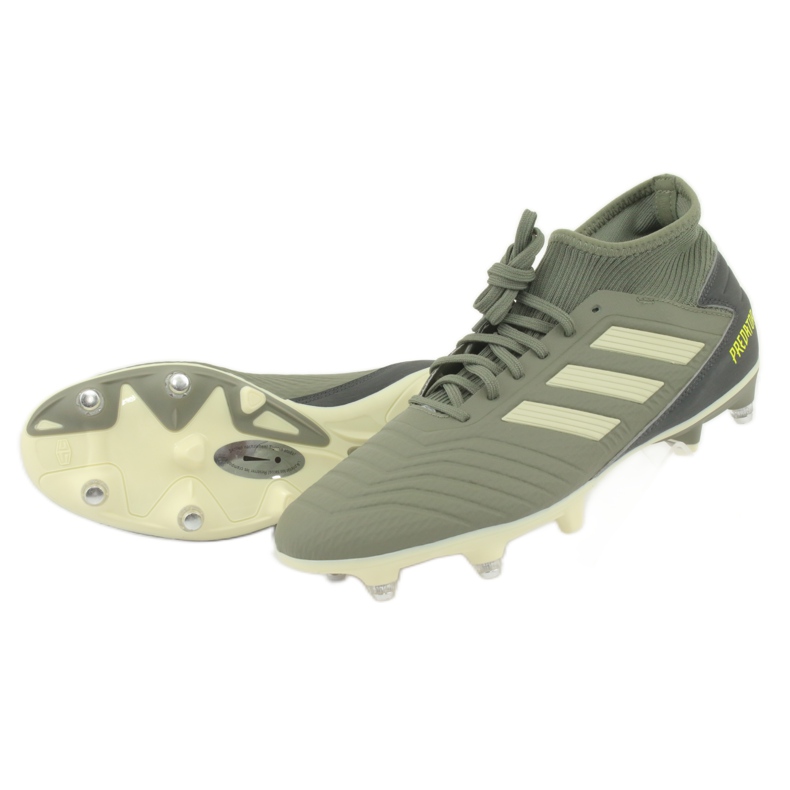 Adidas Predator 19.3 Sg M EG2830 jalkapallokengät vihreä 4