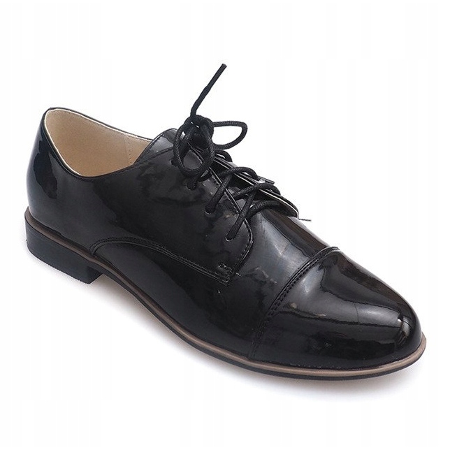 Naisten nauhakenkä C760JE musta 1