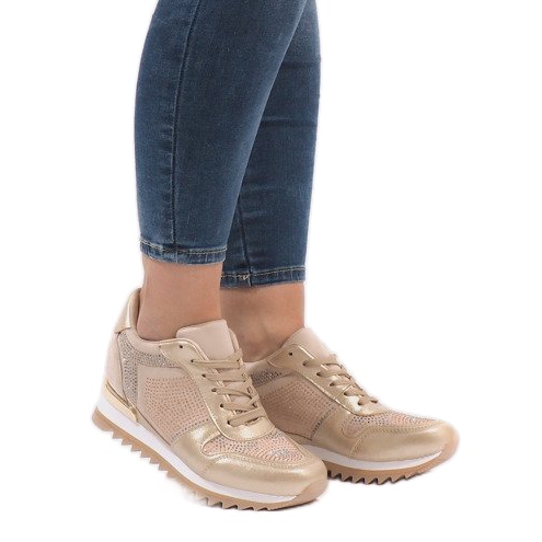 Kultaiset lenkkarit kiilassa G-125 kultainen 1