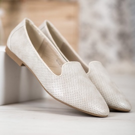 Goodin Nahkaherrat beige 1