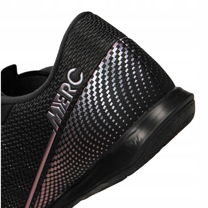 Nike Vapor 13 Academy Ic M AT7993-010 musta musta 1