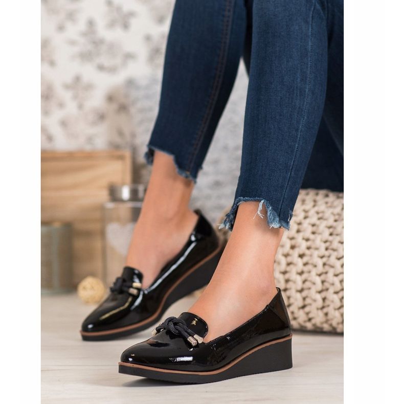 Black Lords VINCEZA -kiilalla musta 2