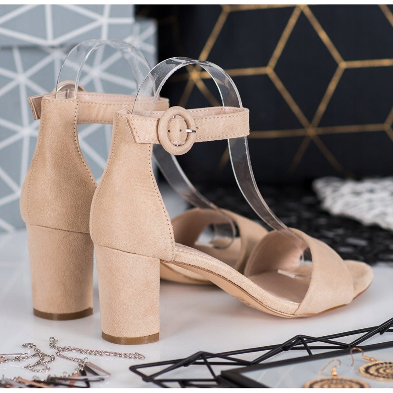 Evento Klassiset korkokengät ruskea 1