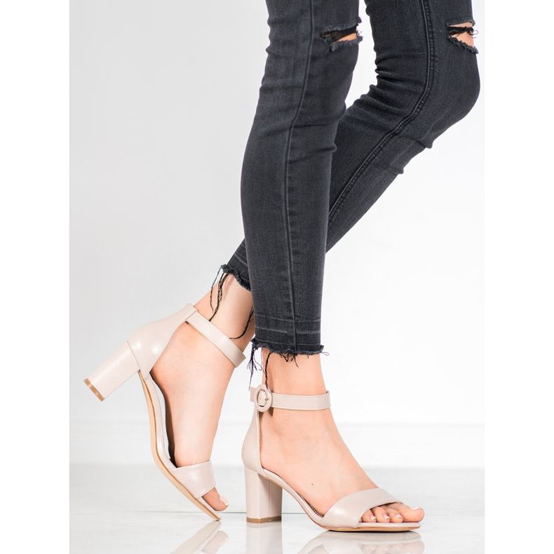 Evento Klassiset korkokengät beige 1