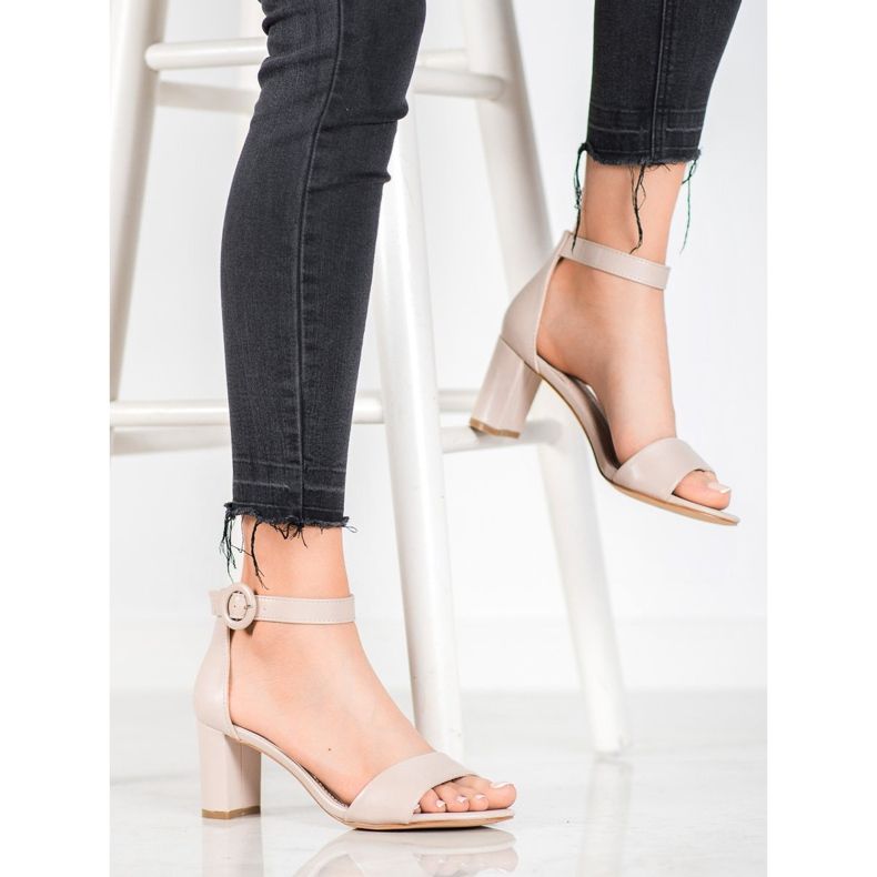 Evento Klassiset korkokengät beige 2