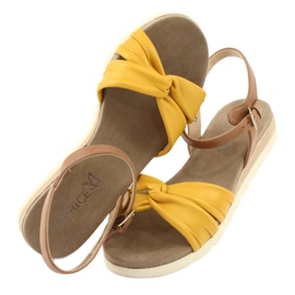 Caprice -sandaalit beige / sitruuna ruskea keltainen 4